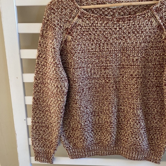 JOIE Metallic Gold Crew Neck Long Sleeve Sweater Size Small - Picture 11 of 13